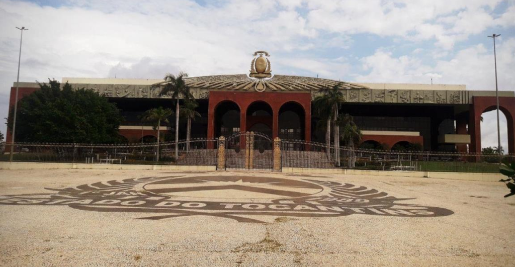 Governo do Tocantins antecipa pagamento dos servidores e injeta R$ 268 milhões na economia Governo do Tocantins antecipa pagamento dos servidores